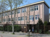 Foto edificio di piazzale Valmaura